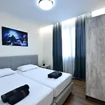 Appartement Noir Living 2 Bedroom Tirana