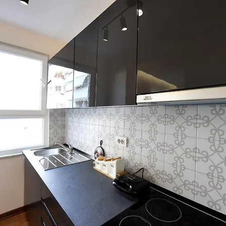 Noir Living 2 Bedroom Apartment