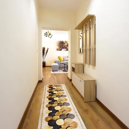 Noir Living 2 Bedroom *