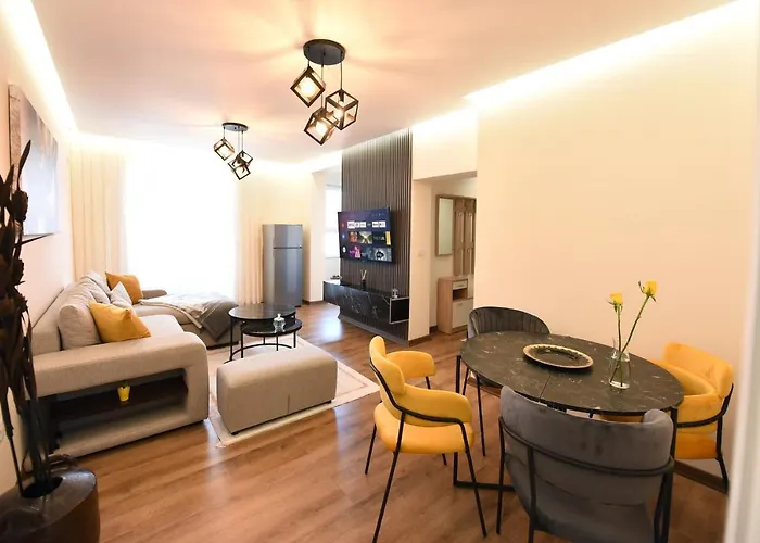 Noir Living 2 Bedroom 公寓 地拉那