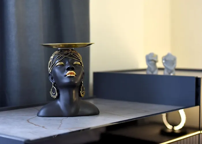 Noir Living 2 Bedroom Апартаменты *