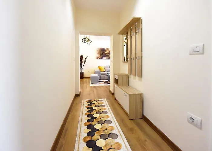 Noir Living 2 Bedroom *