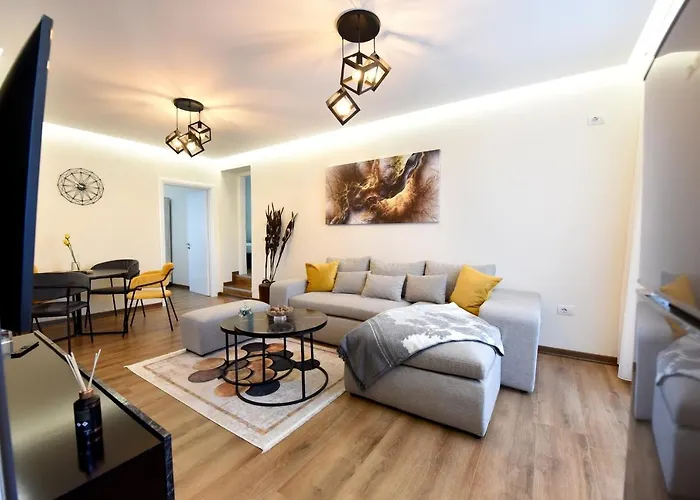 Noir Living 2 Bedroom Апартаменты *