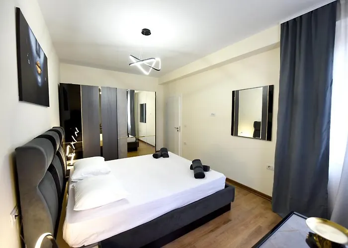 Noir Living 2 Bedroom アパート *